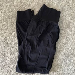 Athleta Cruise jogger in Powervita